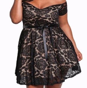 Off-the-shoulder lace fit-and-flare